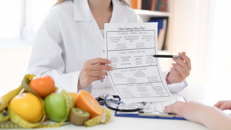 Reeducação Alimentar para Emagrecimento Duradouro - 3 Dicas - alimentos que ajudam na saúde mental- 6 Superalimentos que auxiliam no emagrecimento saudável
