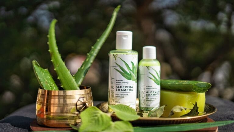 alternativas naturais ao shampoo tradicional